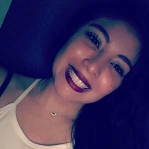 Meet your Posher, Elena